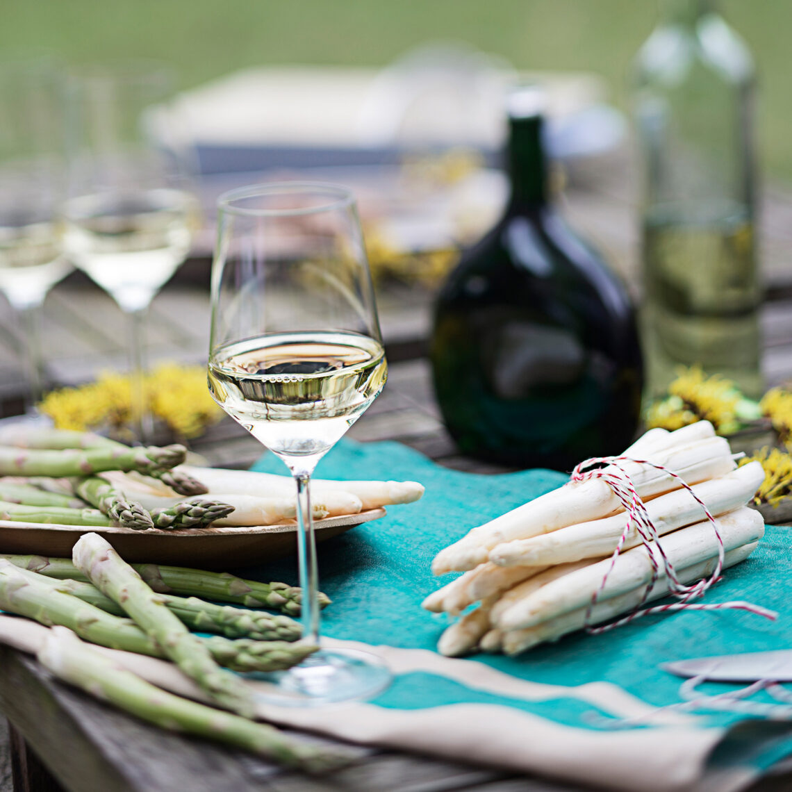 Silvaner und Spargel gehören in Mainfranken einfach zusammen.